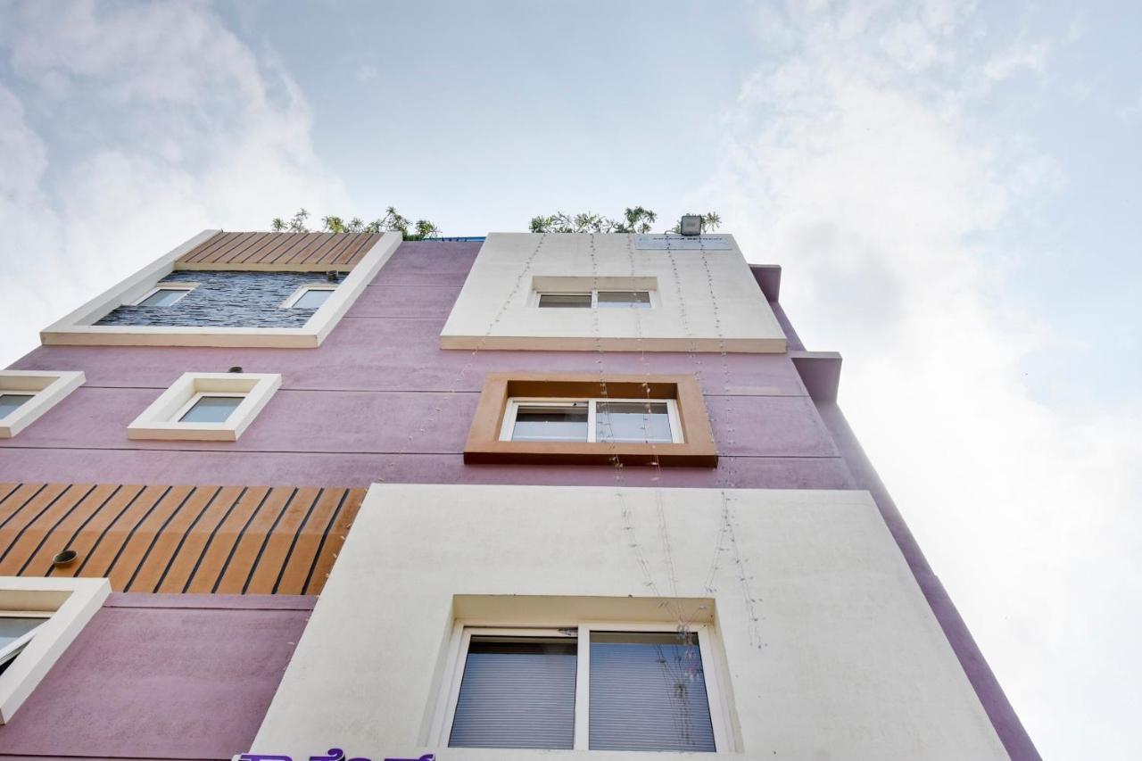 Oyo Flagship 76298 Prime Suites Bangalore Exterior photo